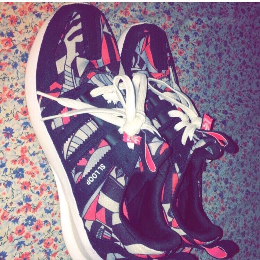 Adidas SL LOOP run